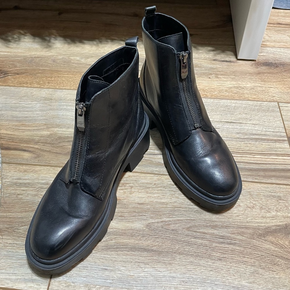 marc fisher “zippa” ankle boots
